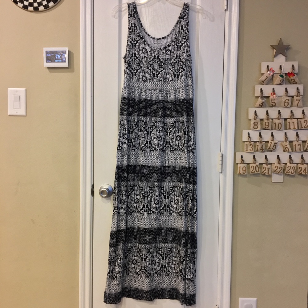 NWOT Women’s Sonoma Maxi Dress